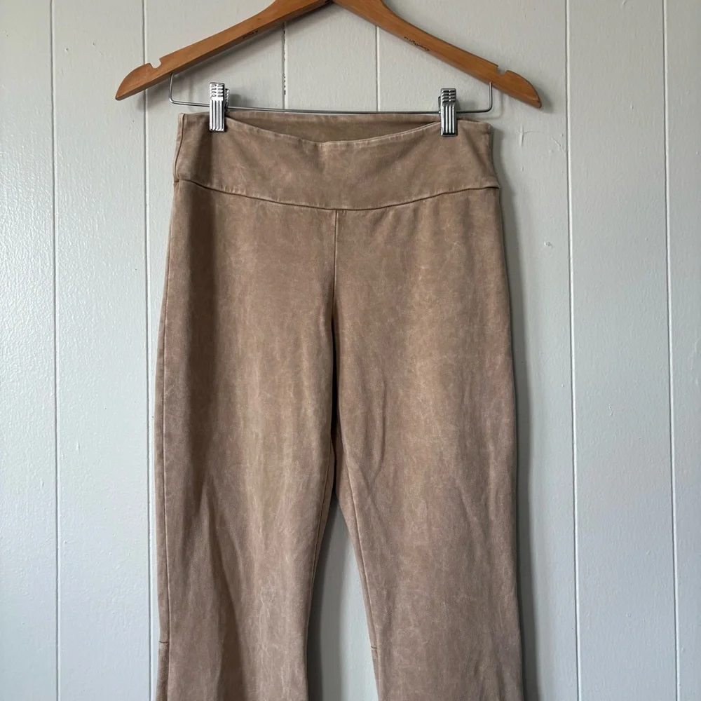 Chatoyant Stretchy Bell Bottom Yoga Pants - Picture 3 of 14